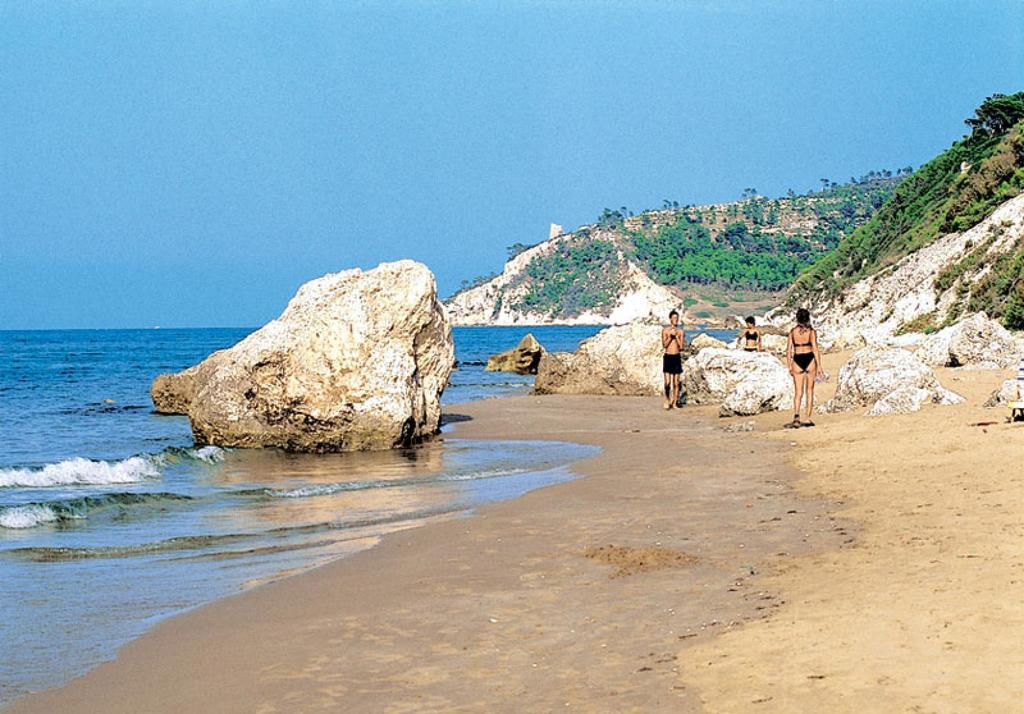 Camping Villaggio Internazionale 산 메나이오 외부 사진